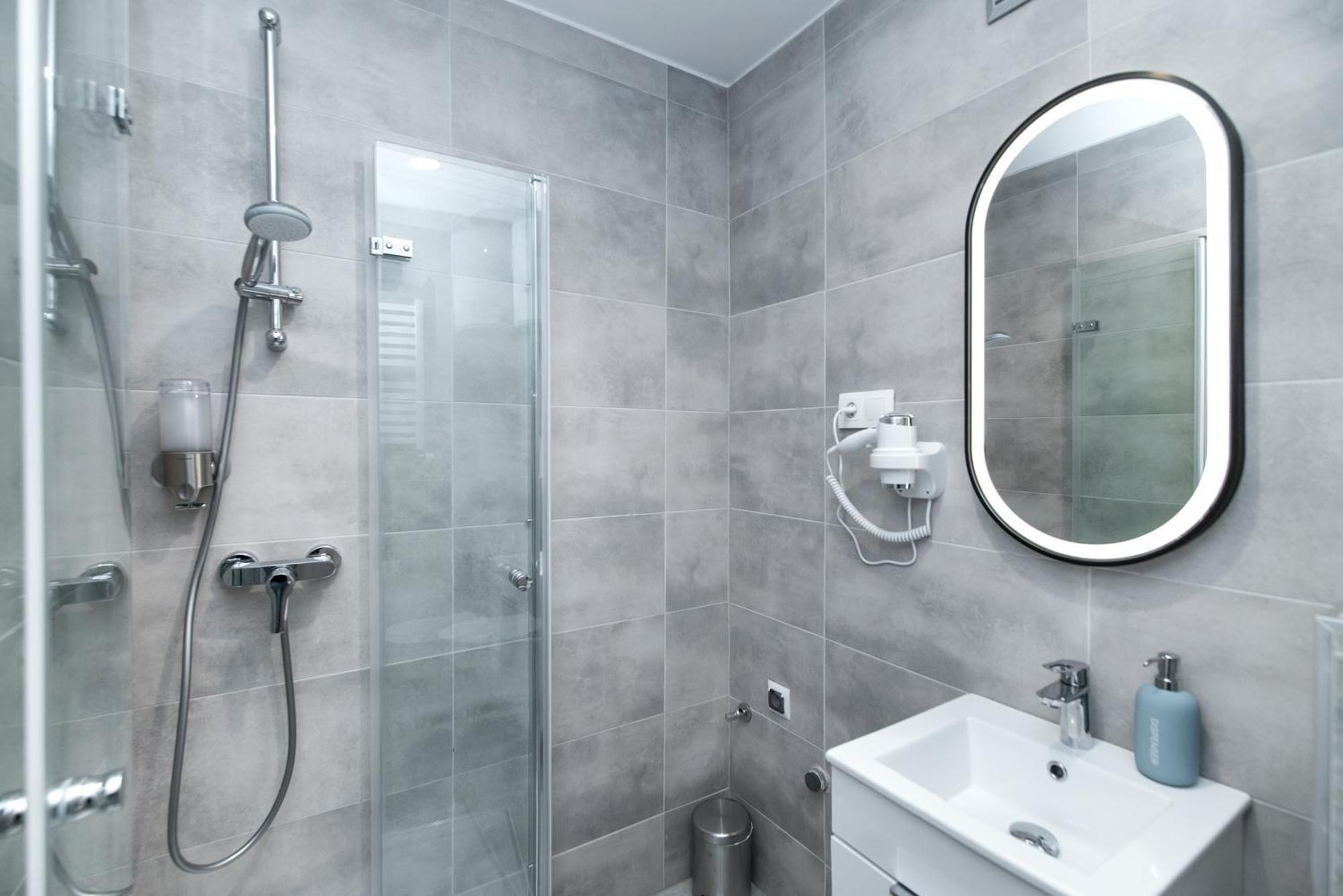 Apartament Dworcowa 24 Gliwice Exterior foto